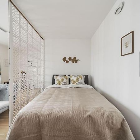 City Sky Studio Mit Balkon Bécs Kültér fotó