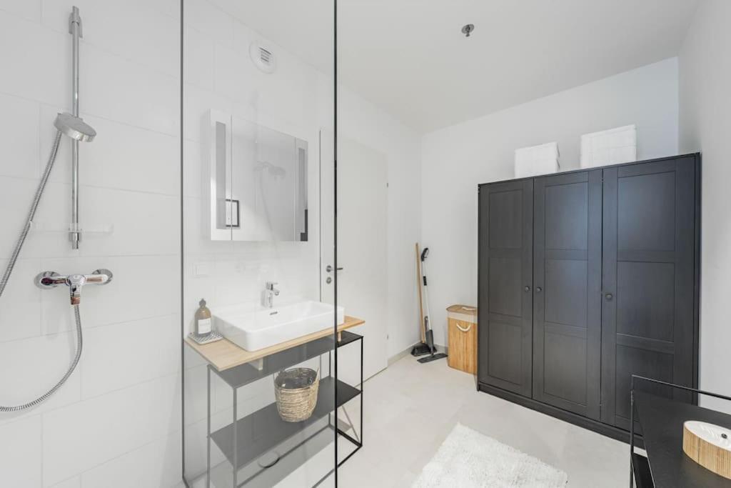 City Sky Studio Mit Balkon Bécs Kültér fotó