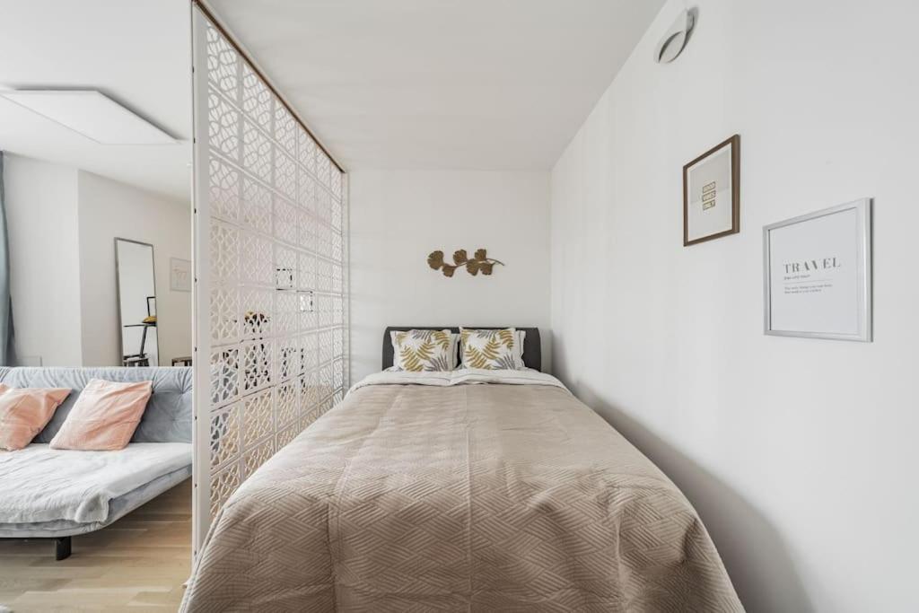 City Sky Studio Mit Balkon Bécs Kültér fotó